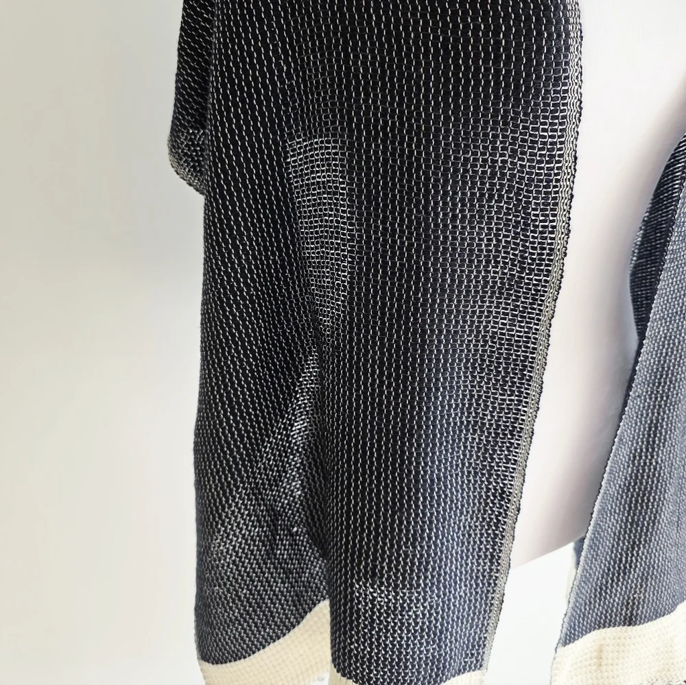 Kobo Oriza Japan Cream/Navy Knit Lightweight Rectangle Scarf Unisex